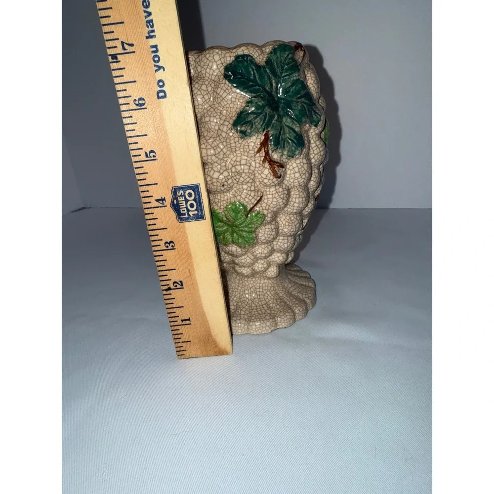 Vintage Made in Japan Grape Cluster Crackle Glaze Ceramic Pedestal Vase Cream